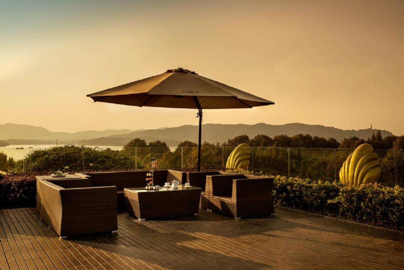 Sofitel Hangzhou Westlake - Few Steps To West Lake, With Panoramic Lake View Terrace Esterno foto